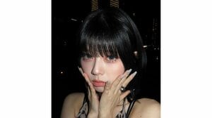 NiziU・RIKU “透明感すごい”薄メイク姿を公開！至近距離で台湾グルメ差し出すプライベート感あふれるショットに「癒される」