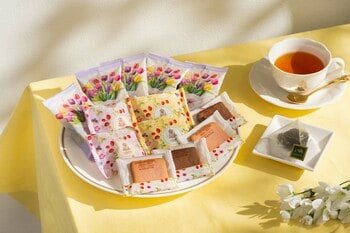 コロンバン『Dear My Tea Time』、ルピシアと共同企画した「オリジナルティー」入りの限定ギフトセットを11月1日より販売