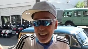 “木枠”ボディの“超人気”英国車を披露！テリー伊藤 「可愛らしいデザインがたまらない！」1971年式のクラシックカーを購入