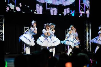 『ラブライブ！サンシャイン!!』から生まれたアイドルAqoursのLA公演が放送決定！