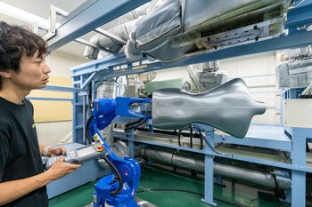 ワコール、新技術の研究開発拠点「Melooopラボ」を開設