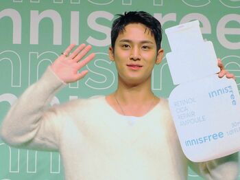 SEVENTEEN・MINGYU グローバルアンバサダーを務めるコスメショップを訪問「オシャレで写真映えする空間」