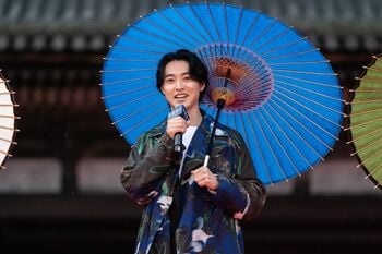 山﨑賢人「呪術を使えるようになりたい」京都・仁和寺での壮大な撮影を振り返る