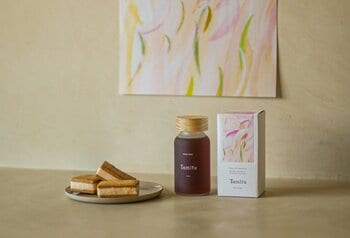 Tamituのシーズナルフレーバーから春の「Herbal Honey Sakura」が季節限定発売。今年は新たに「Sakuraバターサンド」も登場。