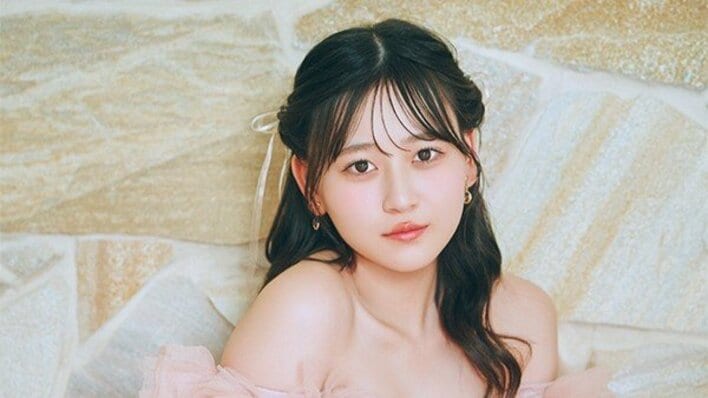 【画像6枚】「AiScReam」 声優・遠藤璃菜の1st写真集の先行カットを見る