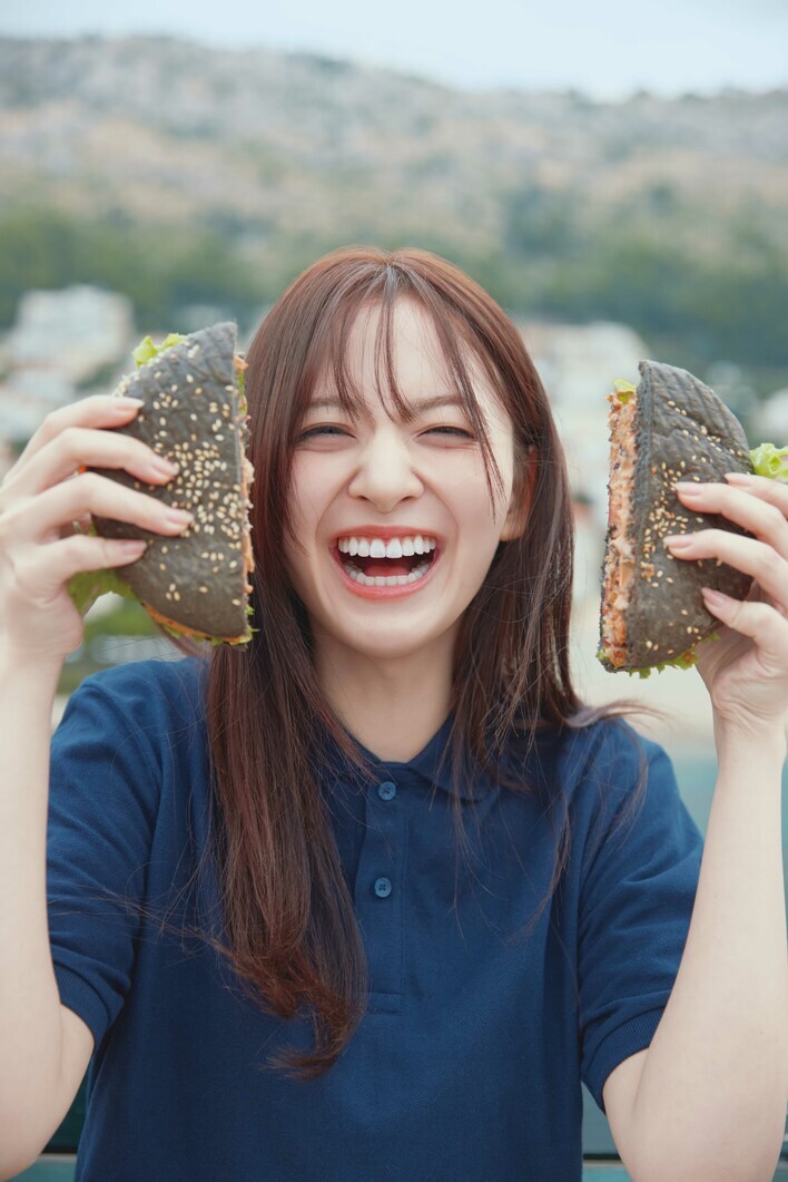 新品】乃木坂46 金川紗耶 ネーム入りジャージ 上下Lサイズ 公式品