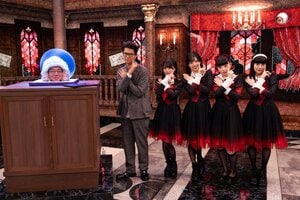 Adoプロデュース“異端”女性アイドルグループ「ファントムシータ」の“違和感”あふれる冠バラエティ番組『ファントムシータの違和館』がスタート