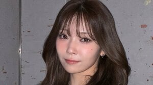 NiziU・MAYUKA 美スタイル際立つワンショル×三つ編み姿にファンもん絶「女神♡」「至高でしかない」