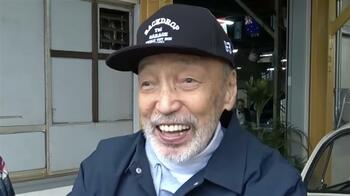 「愛おしい」とほれ込む1970年式の車を披露！テリー伊藤 ヒーターをつけるレバーやボディーなど隅々眺め夢中