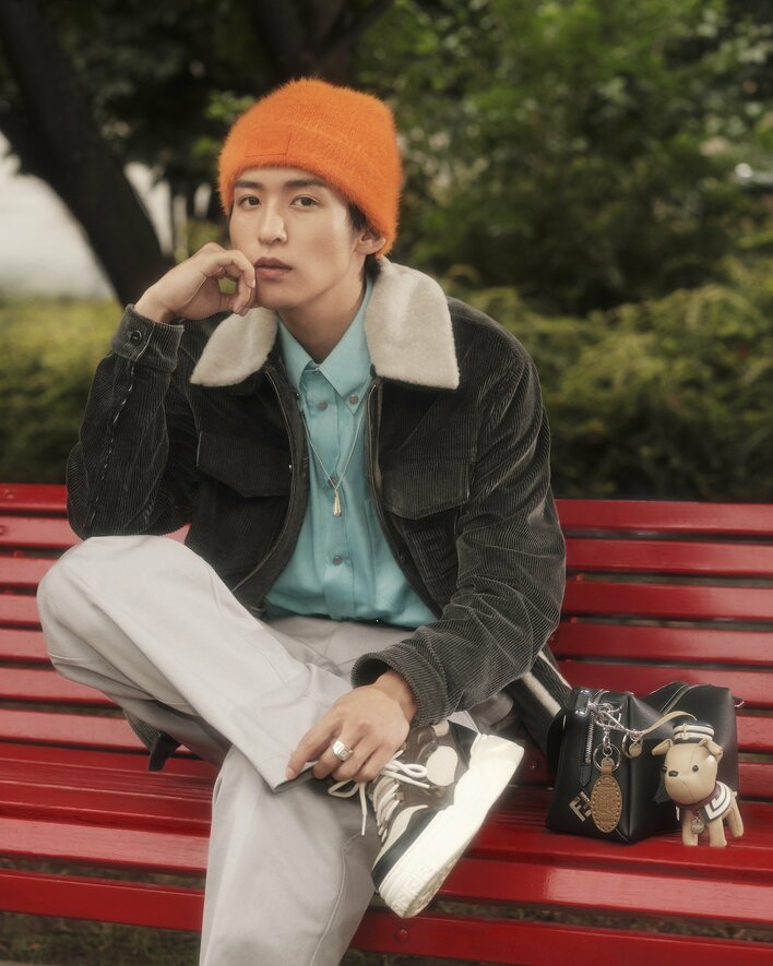 可愛いしカッコいい♡」「スタイルも圧巻」Snow Man目黒蓮 FENDI