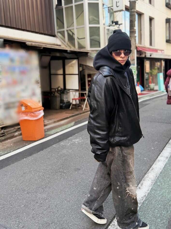 ファン“パニック”！？岸優太 渋谷のド真ん中でお忍び姿披露！完全防備