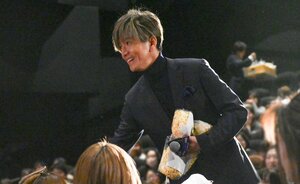 木村拓哉「とんでもない時間をこの作品に分けてくださった」映画『教場』イッキ見上映の観客に感謝！直接ポップコーンをプレゼントするサプライズ