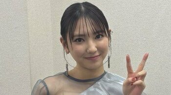 手作りニット帽ほどいて編んだ新作品に「プロやん」と絶賛！沢口愛華 器用にアレンジした手編みスカーフに「もっとかわいくなった！」と反響