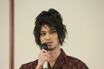 横浜流星 主演舞台の開幕前日を迎え「あとは、役として舞台上で生きるのみ」