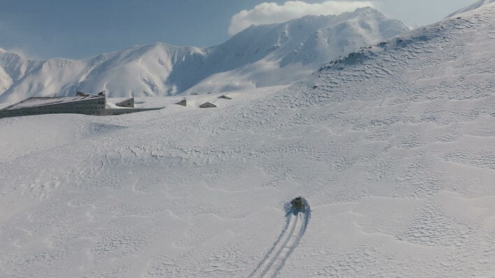 富山テレビ放送制作『雲上の除雪隊～アルペンルートの春～』が「第34回FNSドキュメンタリー大賞」受賞！立山黒部アルペンルートの除雪作業を追う