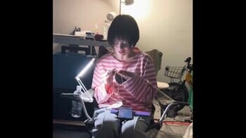 「すごすぎ器用だ！」伊原六花の編み物に驚きの声＆伊野尾慧へツッコミも「2泊3日は無理ww」『パラレル夫婦』