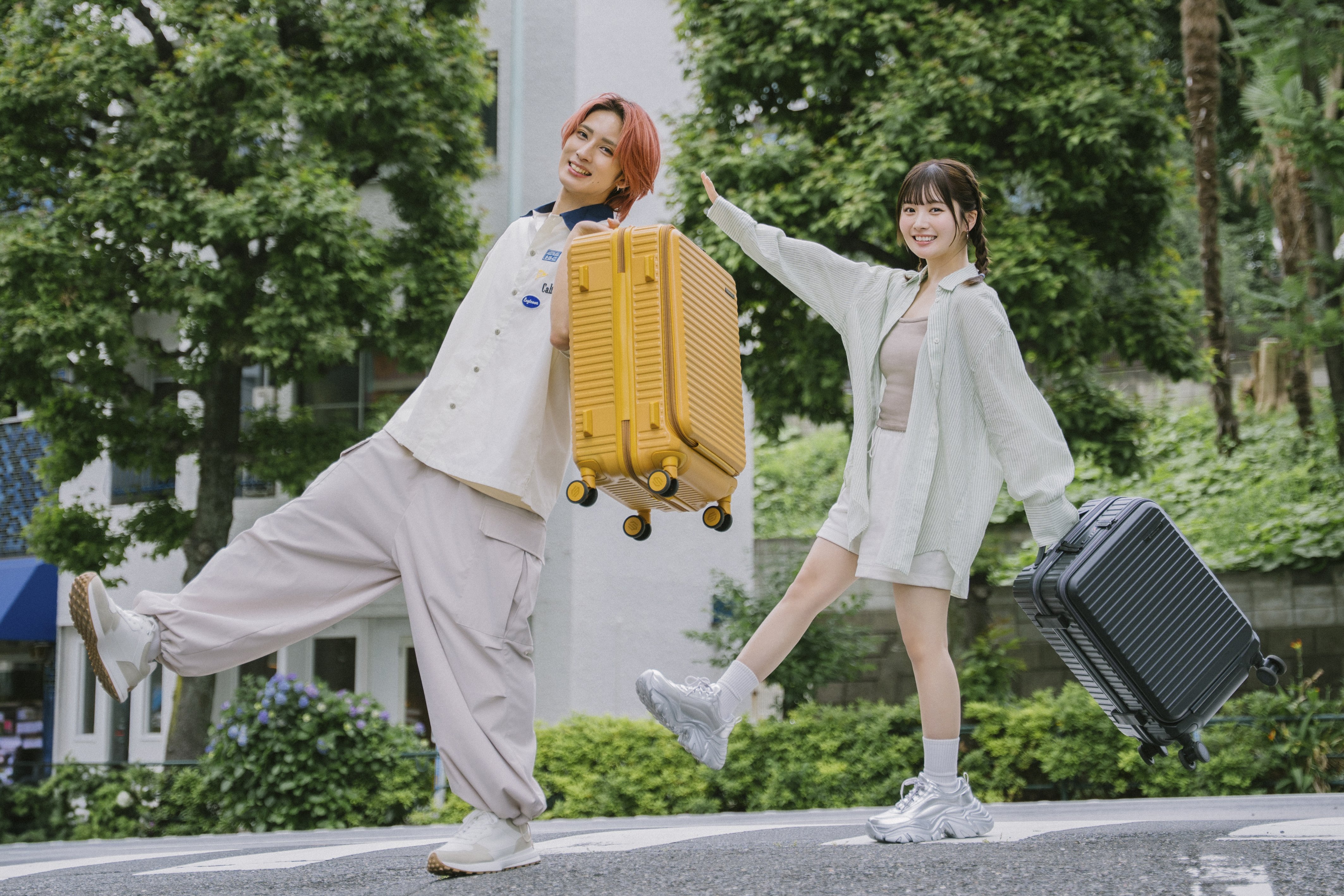ス*グ様 HONEY？　リッケンバッカータイプ　ハードケース付き 現状 Yahoo!オークション -「rickenbacker リッケンバッカー ケース