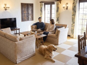 愛犬と過ごす旅を、もっと一緒に、より豊かに。志摩地中海村「ワンワンスイートルーム」リニューアルオープン