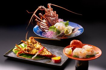 東伊豆の漁解禁で旬到来！【伊勢海老会席～極】活姿造り ＆ 鬼殻焼き ＆ 握り寿司