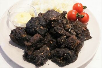 大地真央主演ドラマに登場！岐阜グルメ「五平餅」「黒からあげ」「鮎菓子」を紹介