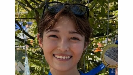 井上咲楽 ベルリンマラソン完走で驚きのタイム！自己ベスト大幅更新に「アスリートの域」メダル＆クリスタルトロフィー持った姿公開