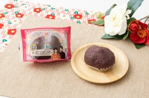 本日発売！坂井（戸塚純貴）のおはぎをイメージした「坂井のほおばり 粒あんおはぎ」がセブン-イレブンに！『波うららかに、めおと日和』