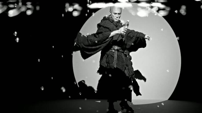 間宮祥太朗が頭髪をそり上げた特殊メイクに挑戦！「ストロングな顔で