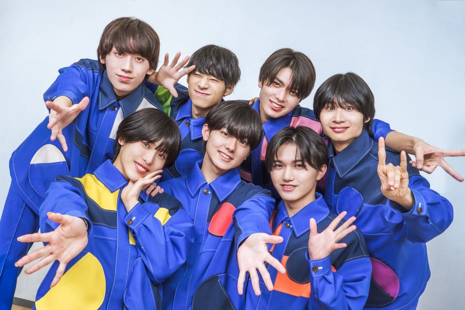 社会現象“チグハグ”でのデビューから1年！進化を続けるTHE SUPER FRUIT 