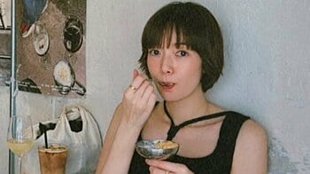 佐藤栞里 韓国旅行でのはじける笑顔に「癒やしがハンパない」とファン歓喜！テディベアに囲まれるSNS映えスポットも満喫