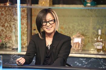 HISASHI「ライブで『盛り上がってますか～』っておかしくないですか？」と疑問