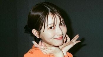 浜辺美波　約4カ月ぶりの投稿で“エモい”オフショットを公開　ファンからは「うれしくて泣く！」と喜びの声が続々