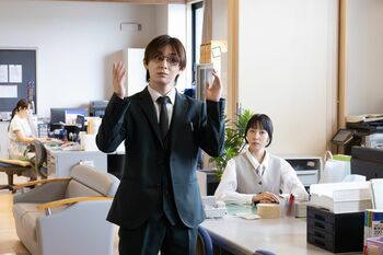 明らかになる加賀美（山田涼介）の過去！雪美（大原梓）と母・真紀子（水野美紀）の絆は…＜『ビリオン×スクール』第9話完全版＞