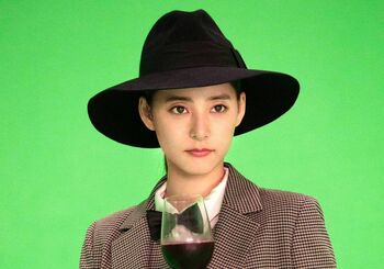 目の前に新木優子が現れる！？警察官、男装、スポーティ、チア、何が見たい？