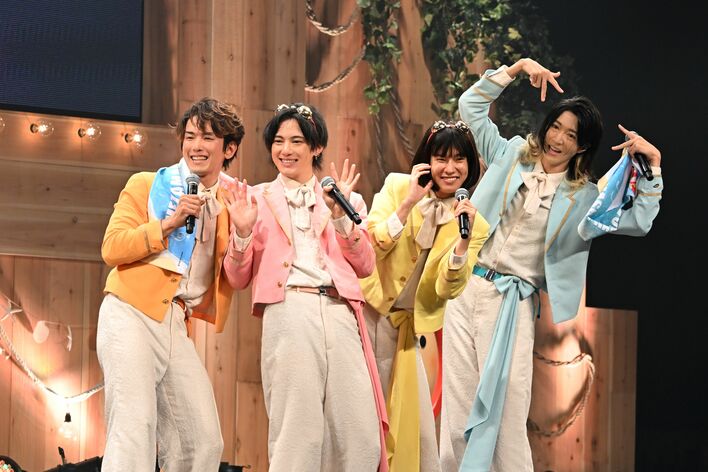 【写真30枚】『めざましライブ』でのモナキ　じん＆サカイJr.＆ケンケン＆おヨネの写真を見る