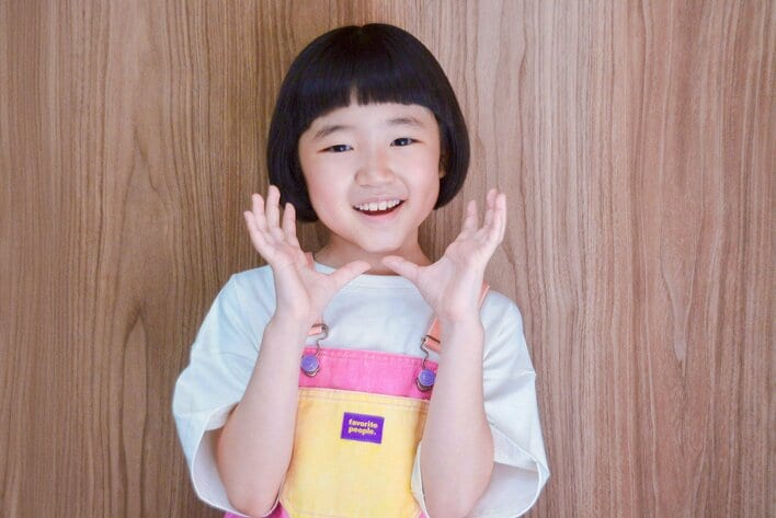【写真8枚】『めざましテレビ』生出演後に、元気いっぱいに感想を語る永尾柚乃