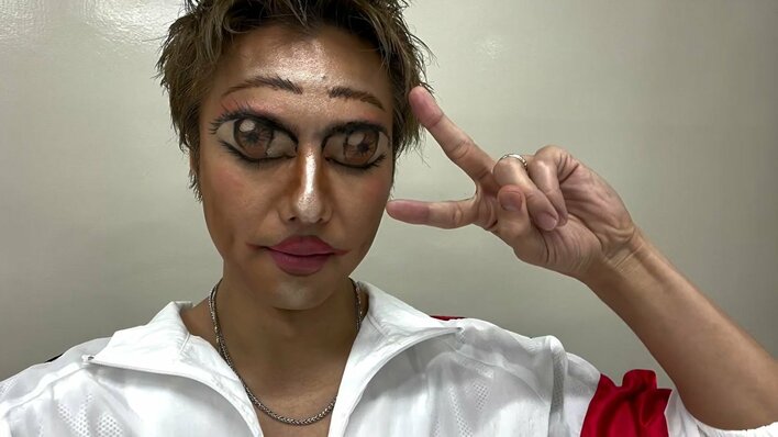 最先端すぎてついてけない」EXILE TAKAHIRO レアな“アルミホイル姿”を