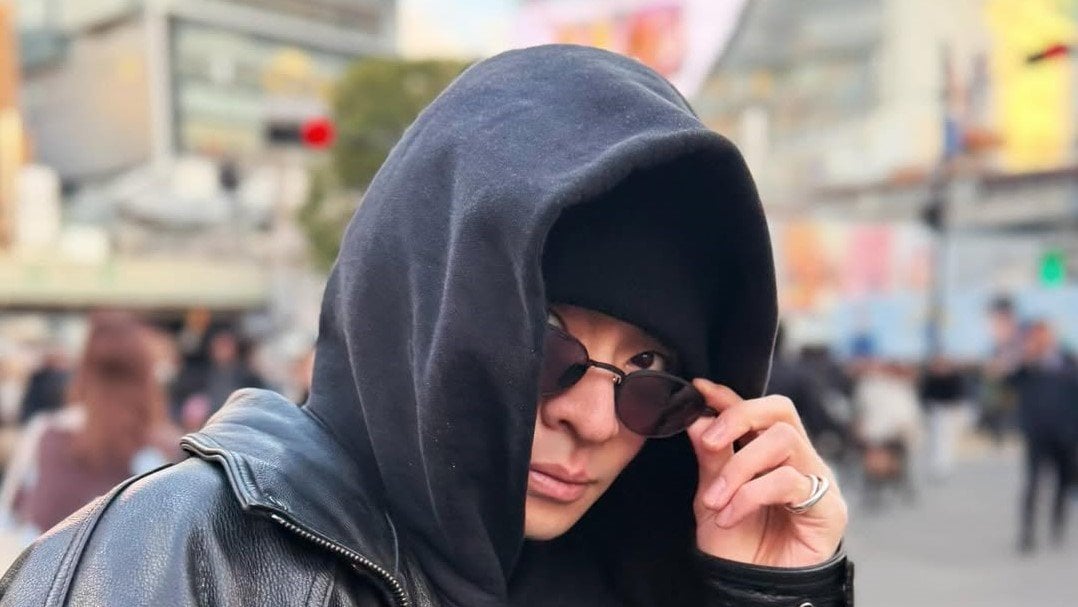 ファン“パニック”！？岸優太 渋谷のド真ん中でお忍び姿披露！完全防備