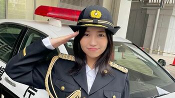 大原優乃　1日警察署長を務め服姿で白バイにまたがる姿公開「凛々しくてカッコイイ！」の声