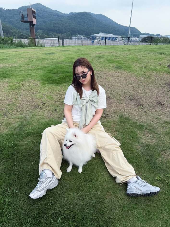 藤田ニコル 生後3ヵ月長女のムチっと腕が愛らしい親子ショット公開