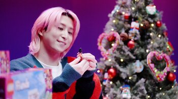 Snow Man・佐久間大介「姪っ子にプレゼントしたい」レゴ(R)クリエイティブフレンドに就任で大興奮！クリスマスに向けファンにメッセージも