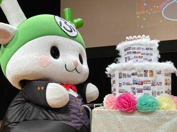 １３の地域・団体キャラが大集合、指定野菜「ブロッコリー」を記念した企画も実施／深谷市「ふっかちゃんバースデイぱーちぃ２０２６」開催
