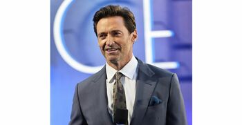 ヒュー・ジャックマン、主演映画オファーに「そうか、ブラッド・ピットが断ったんだな」とジョーク炸裂