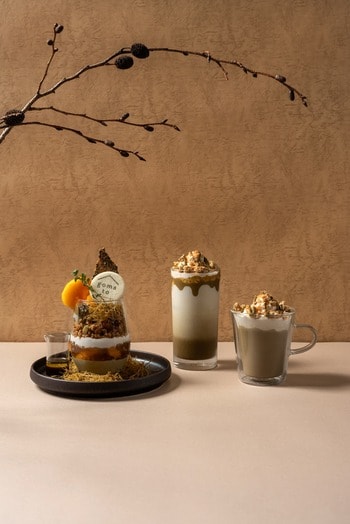 ごま専門cafe & izakaya『goma to』にて、芳醇なほうじ茶と柿が彩る秋限定のパフェ＆ドリンクを10月1日（木）より発売開始