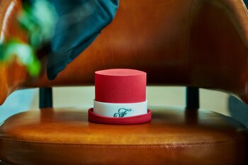 【フェアモント東京】時を超えて受け継がれる伝統と優雅さに包まれる『グレースフル クリスマス』をテーマにクリスマスコレクションを展開