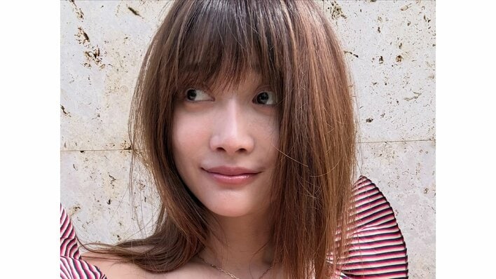 ヨンア 9歳息子とゴルフクラブ構えるシンクロショット披露！親子でお祭りで寄り添う姿やラーメンすする“オフ”な様子に「どれも素敵なフォト」