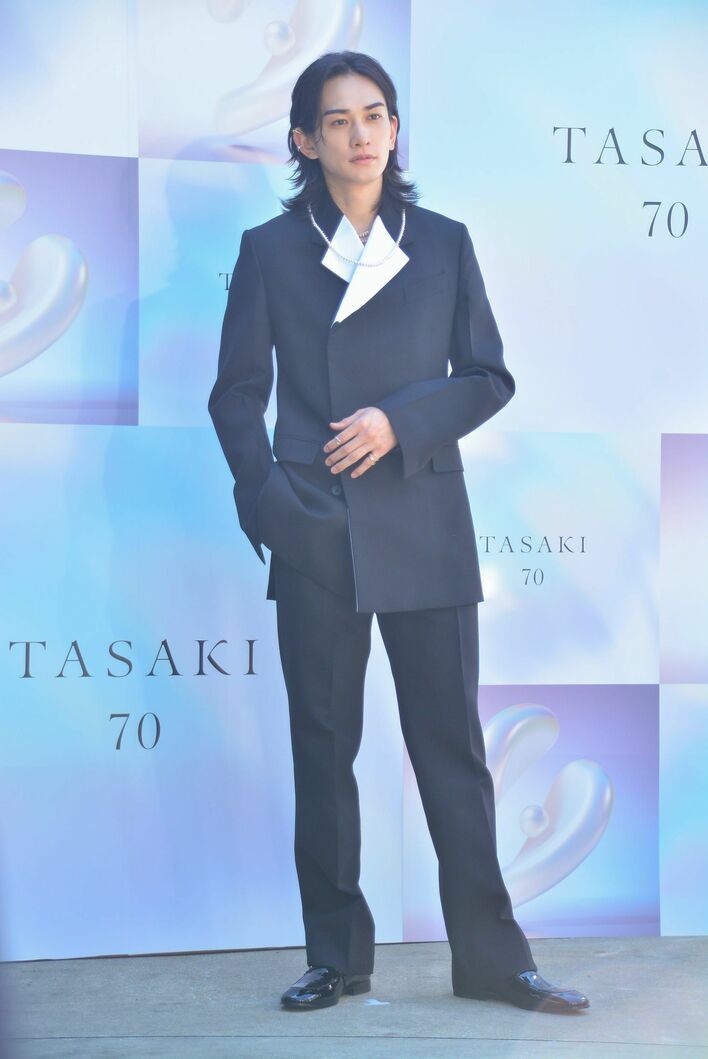 写真42枚】町田啓太「こんなにパールに囲まれることはなかなか