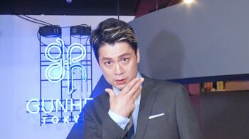 石井亮次が韓国ロケで大変身！サンドウィッチマンとのタッグで再び「それ古いっすよ」