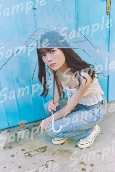 新ショット解禁】大胆さの中にも気品を… はかなげなランジェリー姿が