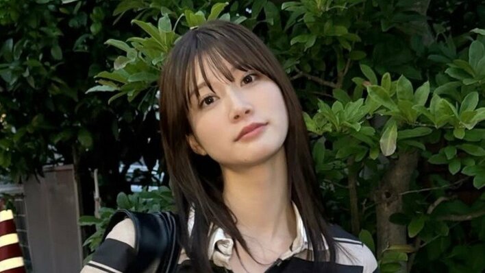 すっぴん！？ 生見愛瑠 ナチュラルな姿披露に「幼く見える」「綺麗かわいい」と反響　“ふわふわコーデ”でもファン魅了