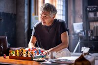 渡部篤郎が陰で物語を動かす“謎の情報屋”に！石原さとみ演じる女ルパンとともに“政治の金”を盗むキーマン『ポリティカルパン』